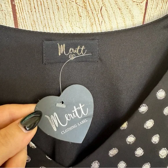NWT Meritt Black Metallic Polka Dot Blouse 1x - Picture 6 of 7